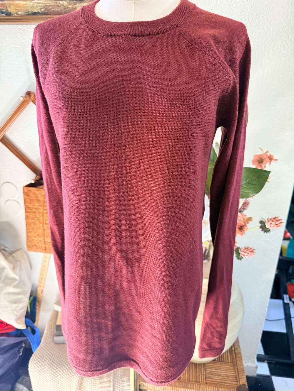lululemon athletica Long Sleeve Crew Neck Top - Burgundy